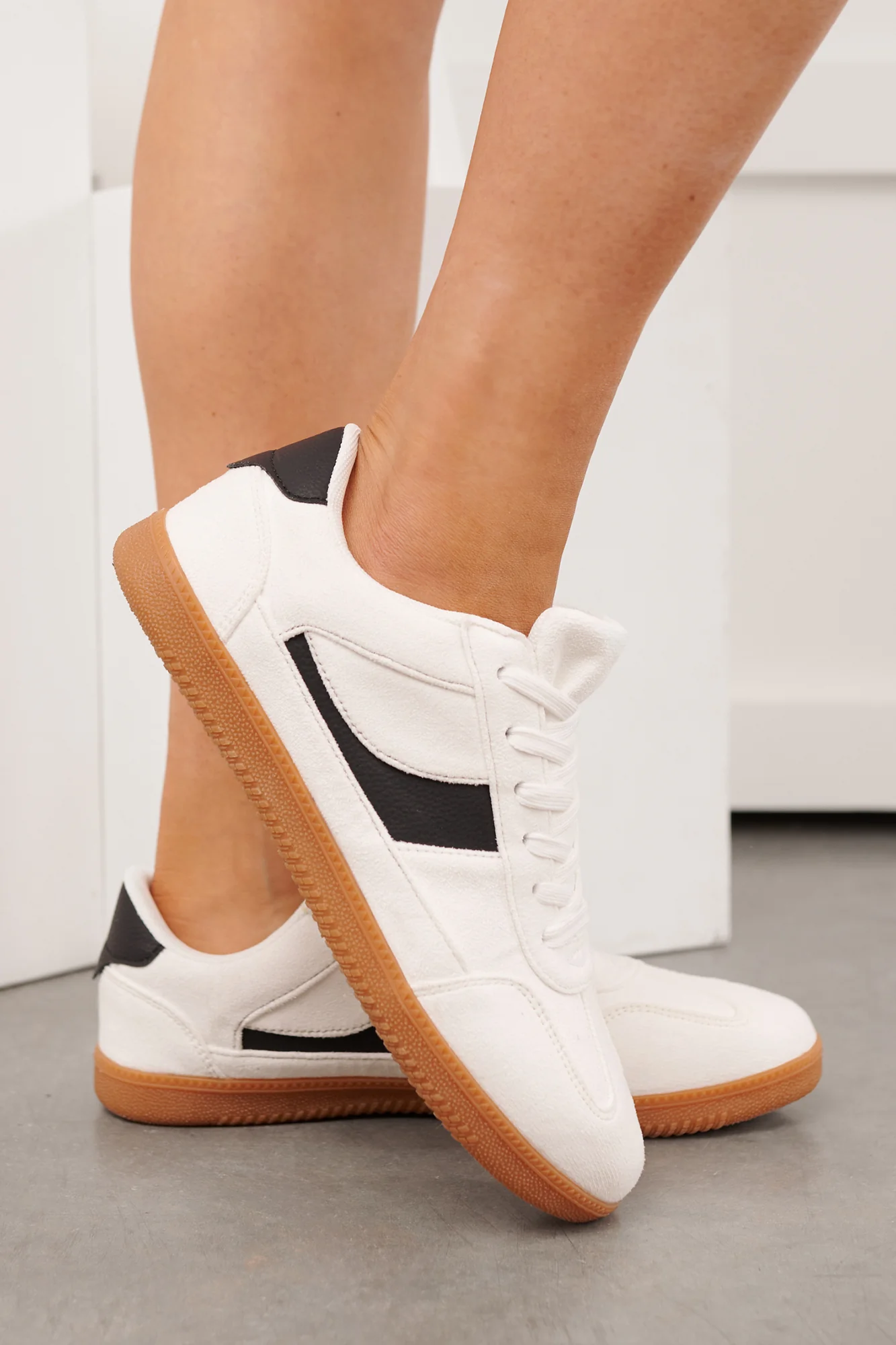 Daily Hustle Lace Up Sneakers (White)