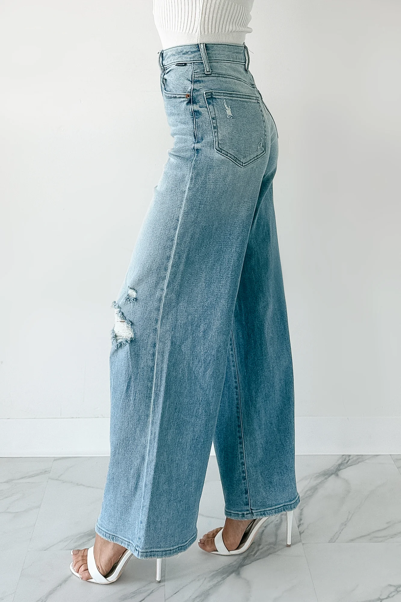 Jeremy High Rise Wide Leg Distressed Cello Jeans (Light) - Image 4