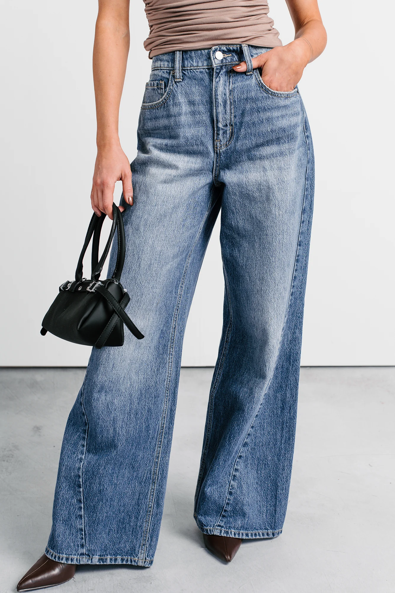 Jianna High Rise Wide Leg Cello Jeans (Medium) - Image 10
