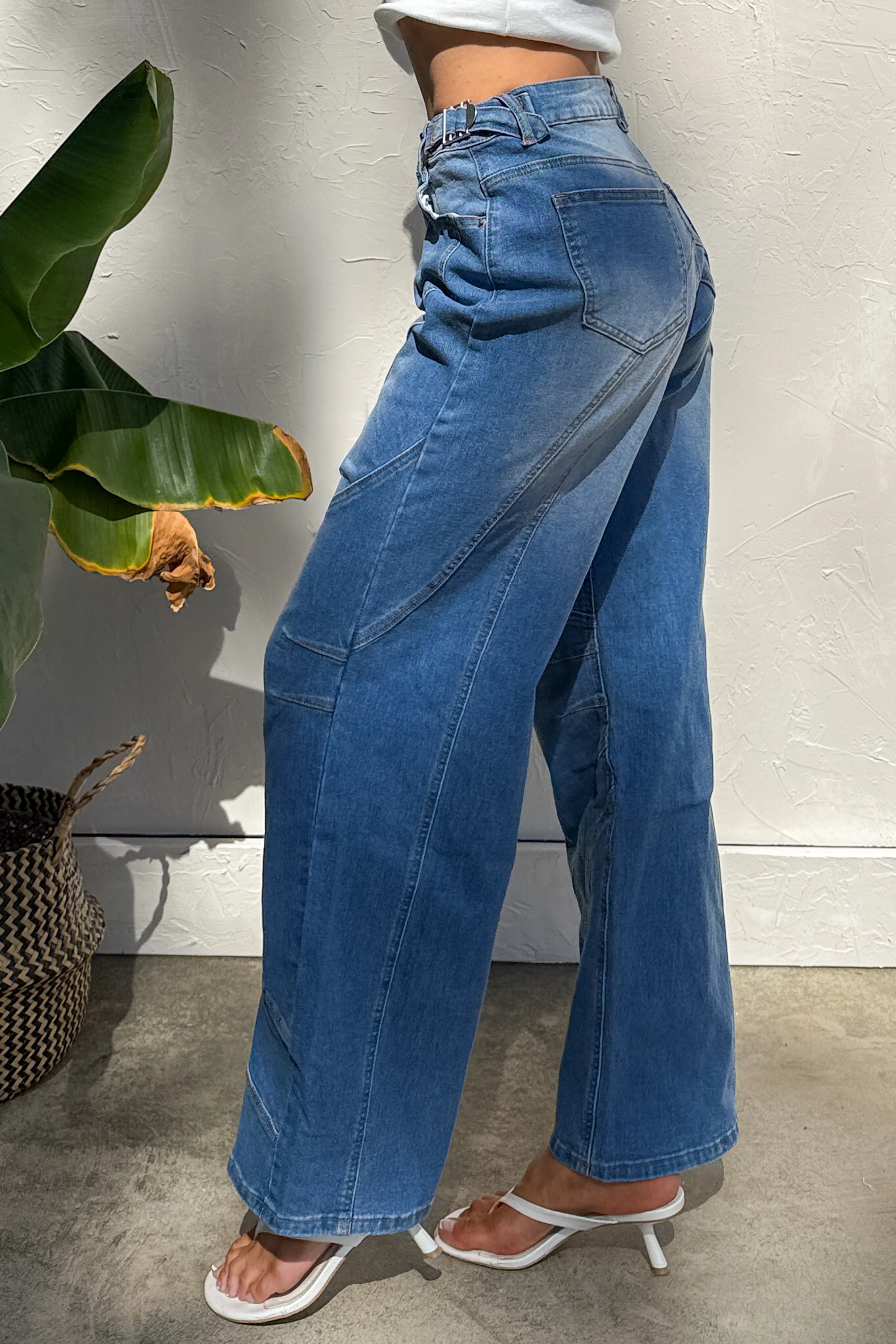 Martin High Rise Balboa Barrel Jeans (Medium) - Image 3