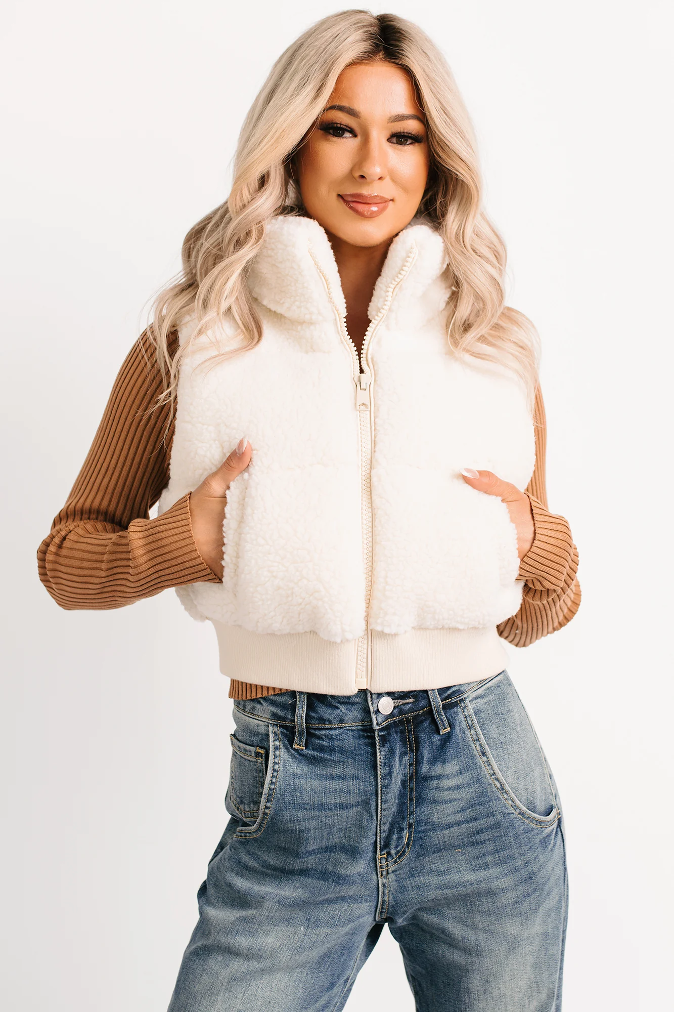 Midnight Frost Sherpa Puffer Crop Vest (Off White) - Image 3