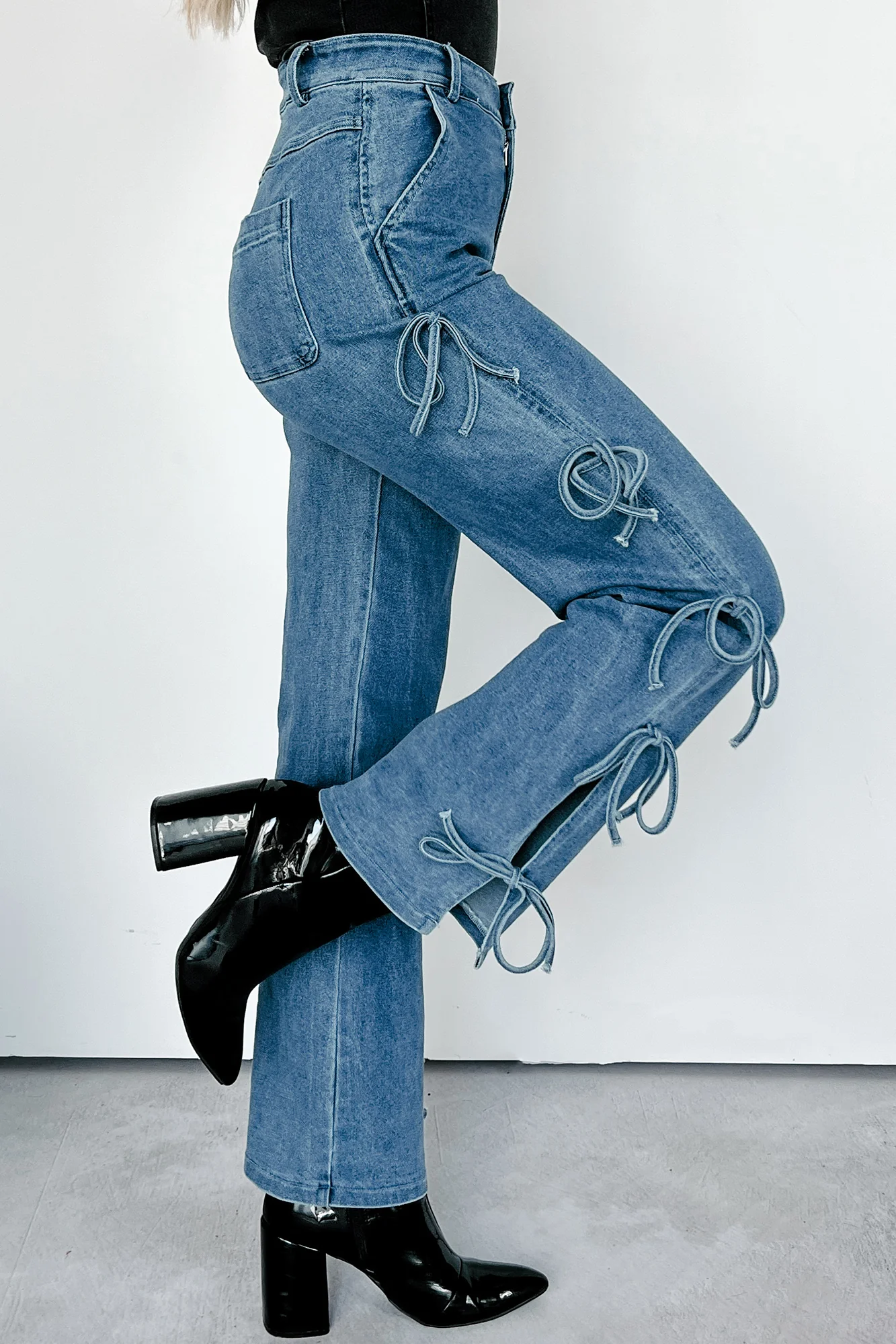 Nothing Casual Bow Tie Straight Jean (Denim) - Image 9