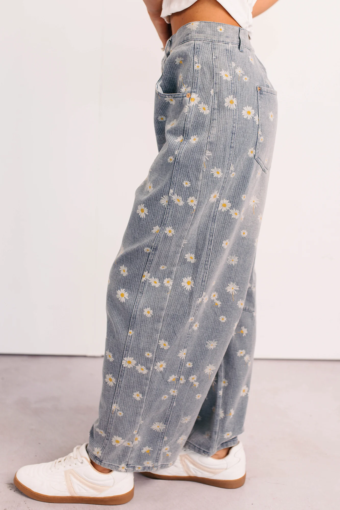 Rae Floral Stripe Wide Leg Barrel Jeans (Denim) - Image 5