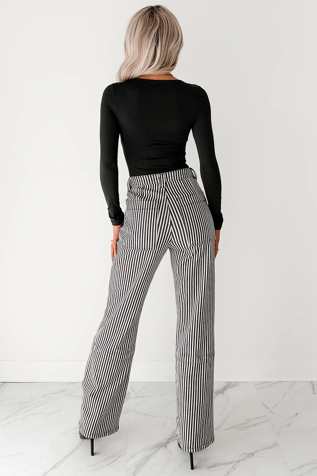 Soft Horizon Long Sleeve Scoop Neck Bodysuit (Black) - Image 5