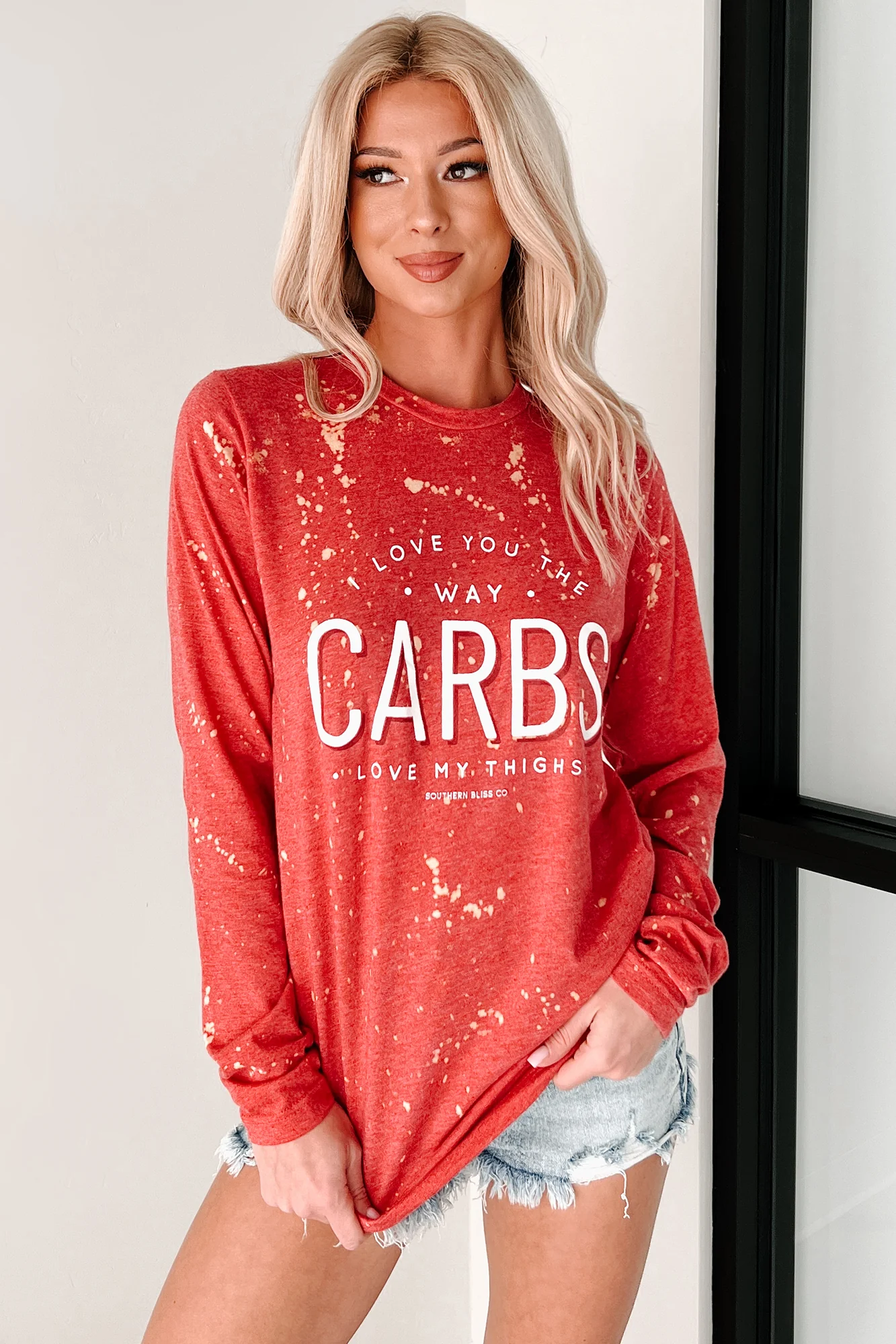 "The Way Carbs Love My Thighs" Graphic Long Sleeve Shirt (Red) - Image 3